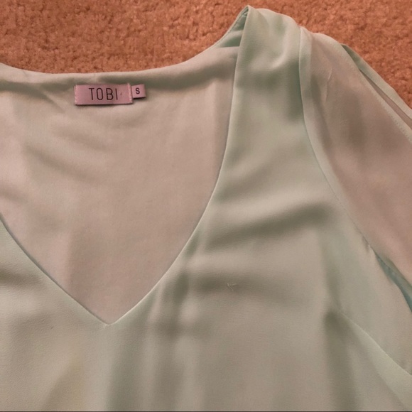 Tobi Split Sleeve Dress - Picture 6 of 7